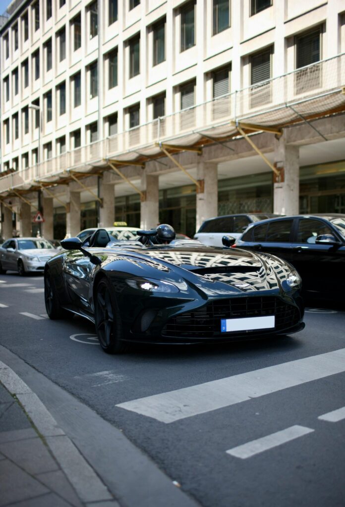 make1m Aston Martin